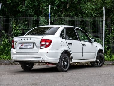 ВАЗ (LADA) Granta 2019 года, 105 677 км - вид 2
