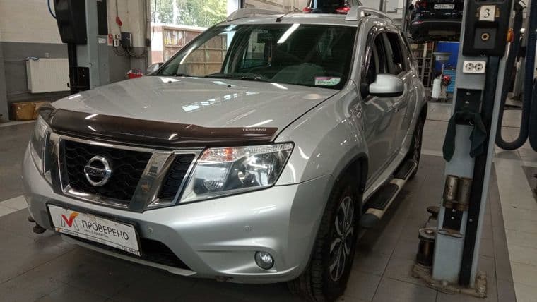 Nissan Terrano 2014 года, 90 000 км - вид 1