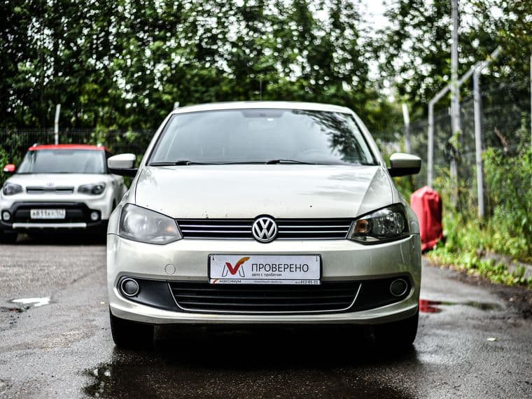 Volkswagen Polo, 2012 - вид 2