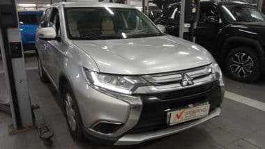 Mitsubishi Outlander 2016 года, 234 119 км - вид 2