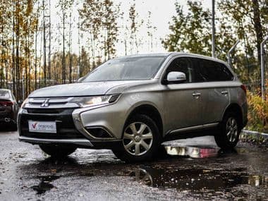 Mitsubishi Outlander 2016 года, 234 119 км - вид 1