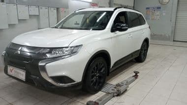 Mitsubishi Outlander 2021 года, 90 090 км | VIN 24331 - вид 2