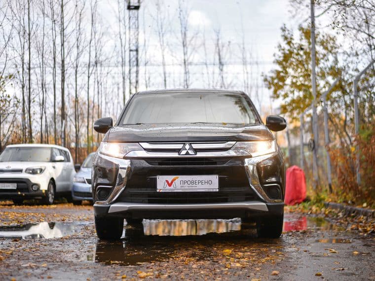 Mitsubishi Outlander, 2016 - вид 2