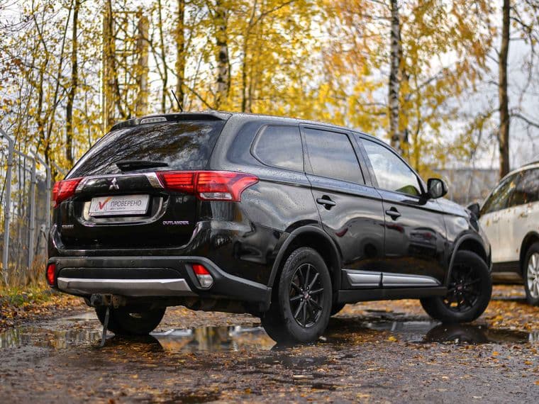 Mitsubishi Outlander, 2016 - вид 1