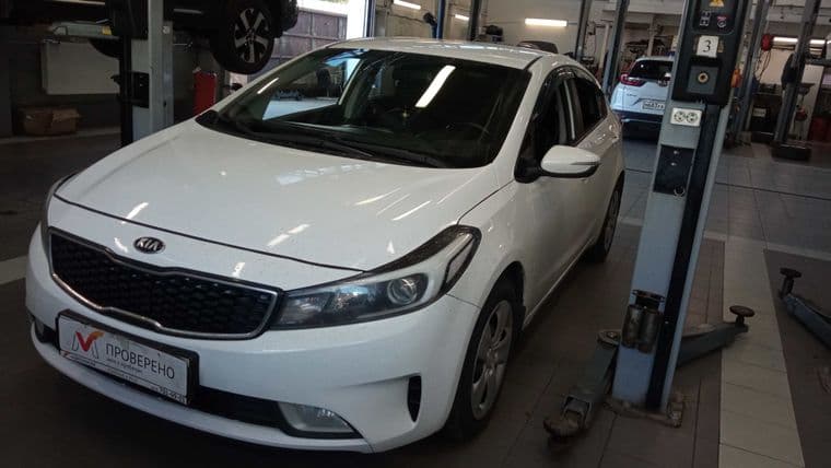 KIA Cerato 2018 года, 182 695 км - вид 1
