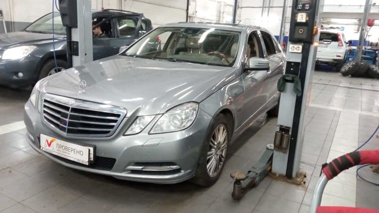Mercedes-Benz E-класс 2011 года, 372 816 км | VIN 06494 - вид 1