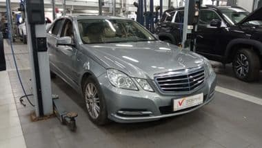 Mercedes-Benz E-класс 2011 года, 372 816 км | VIN 06494 - вид 2