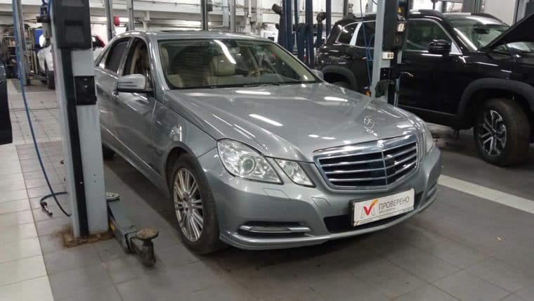 Mercedes-Benz E-класс 2011 года, 372 816 км | VIN 06494 - вид 2