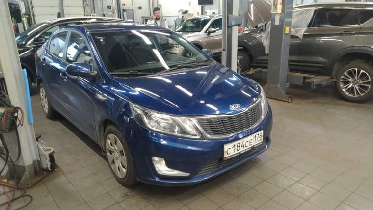 KIA Rio 2014 года, 110 449 км - вид 2