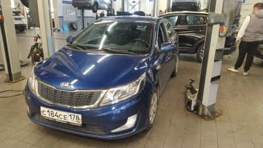 KIA Rio 2014 года, 110 449 км - вид 1