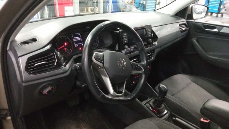 Volkswagen Polo, 2021 - вид 4