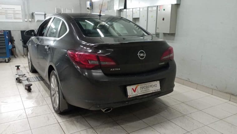 Opel Astra, 2013 - вид 3