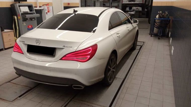 Mercedes-Benz CLA-класс, 2014 - вид 2