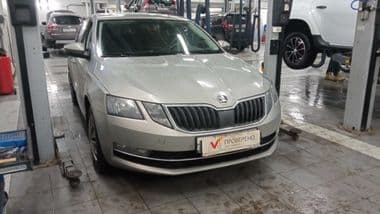 Skoda Octavia 2019 года, 104 642 км - вид 2