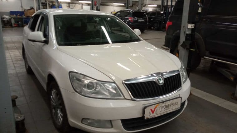 Skoda Octavia 2012 года, 219 889 км - вид 2