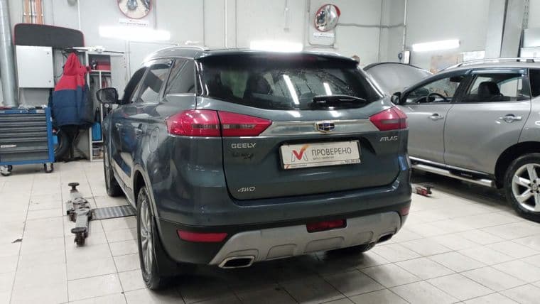 Geely Atlas, 2021 - вид 3