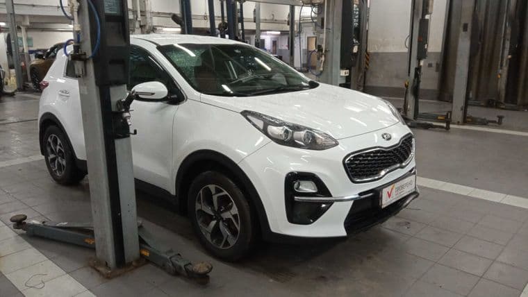 KIA Sportage 2019 года, 76 909 км - вид 2