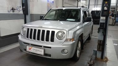 Jeep Liberty 2010 года, 253 477 км | VIN 74983 - вид 1