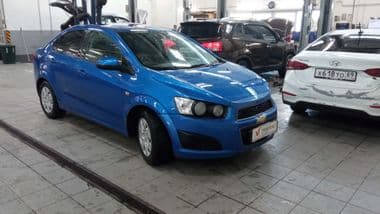 Chevrolet Aveo 2013 года, 165 372 км - вид 2