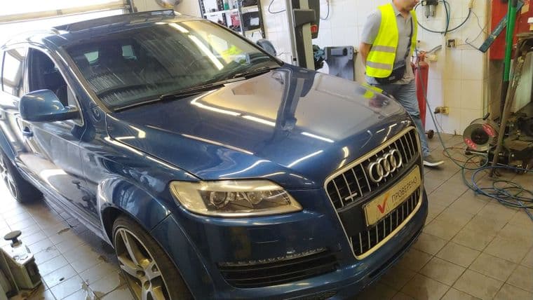 Audi Q7 2007 года, 216 997 км - вид 2