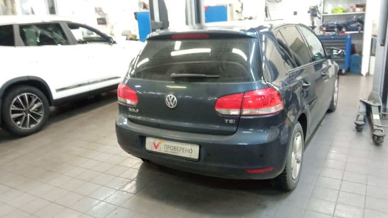 Volkswagen Golf, 2011 - вид 2