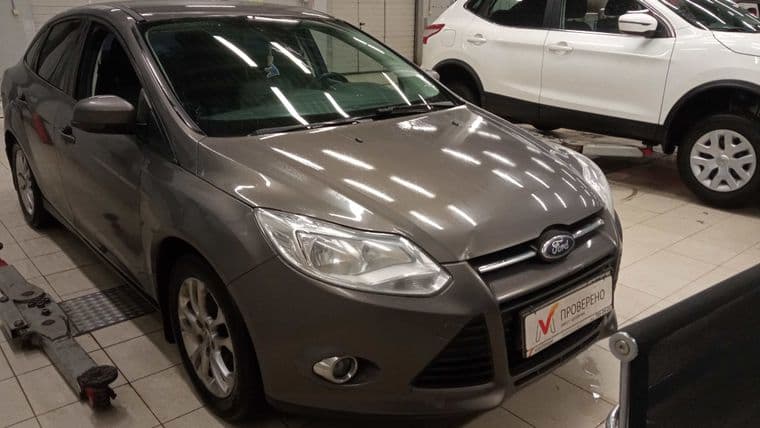 Ford Focus 2012 года, 240 287 км - вид 2