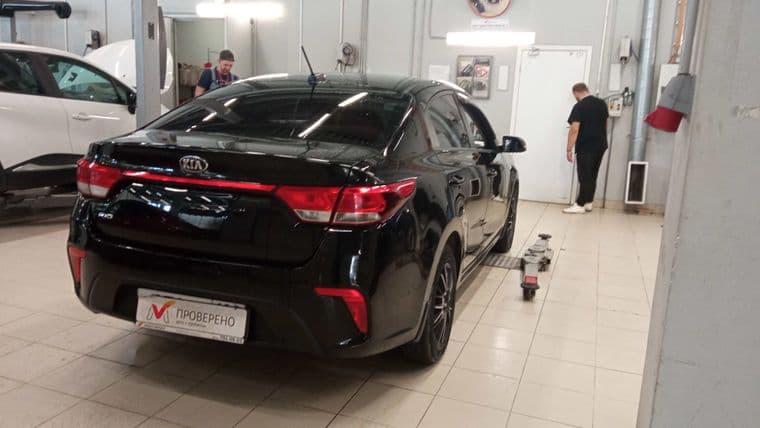 KIA Rio, 2018 - вид 3