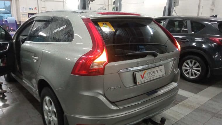 Volvo XC60, 2015 - вид 3