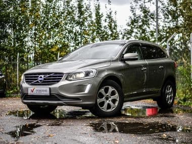 Volvo XC60 2015 года, 190 000 км - вид 1