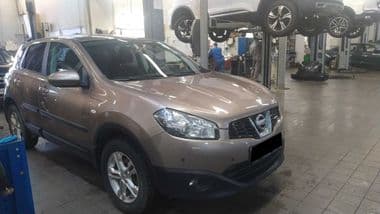 Nissan Qashqai 2011 года, 74 669 км - вид 2