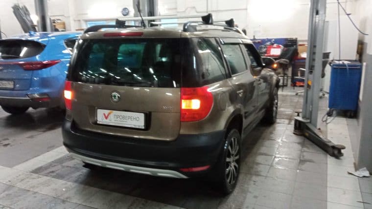 Skoda Yeti, 2012 - вид 2