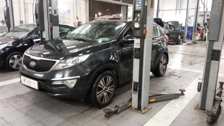 KIA Sportage 2015 года, 136 000 км - вид 1