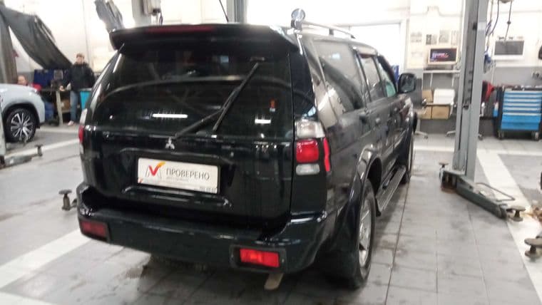 Mitsubishi Pajero Sport, 2008 - вид 2