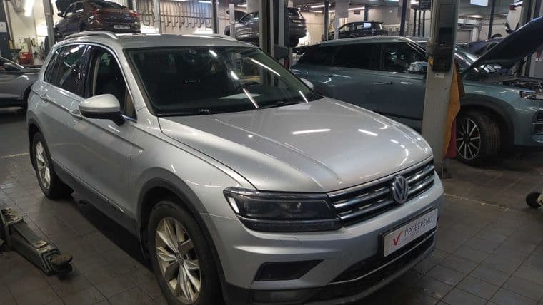Volkswagen Tiguan, 2017 - вид 1