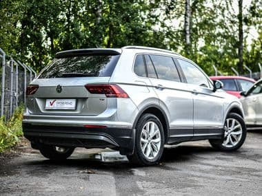 Volkswagen Tiguan 2017 года, 263 350 км - вид 2
