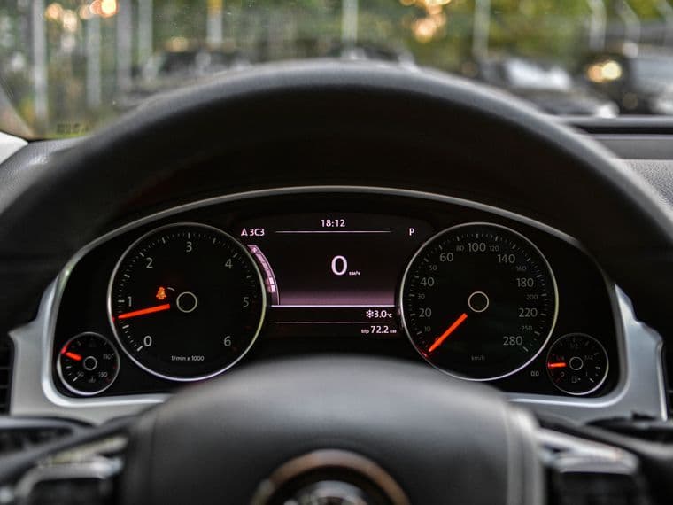 Volkswagen Touareg, 2010 - вид 4