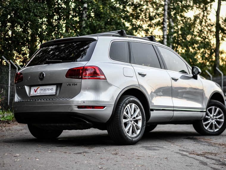 Volkswagen Touareg, 2010 - вид 1