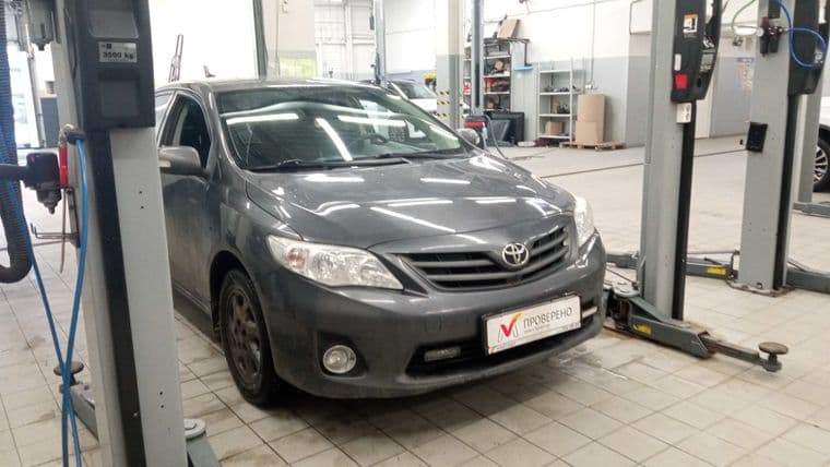 Toyota Corolla, 2011 - вид 1