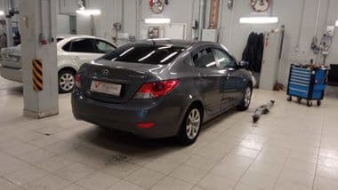 Hyundai Solaris 2012 года, 249 660 км - вид 2