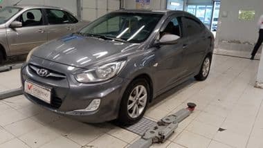 Hyundai Solaris 2012 года, 249 660 км - вид 1