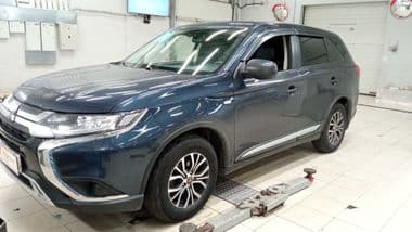 Mitsubishi Outlander 2019 года, 78 631 км - вид 1