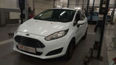 Ford Fiesta 2015 года, 307 538 км | VIN 08235 - вид 1