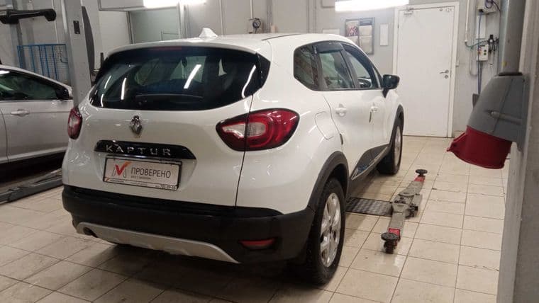 Renault Kaptur 2016 года, 224 953 км - вид 2