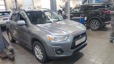 Mitsubishi ASX 2012 года, 198 654 км - вид 2