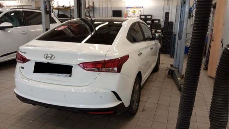 Hyundai Solaris 2020 года, 158 400 км - вид 2