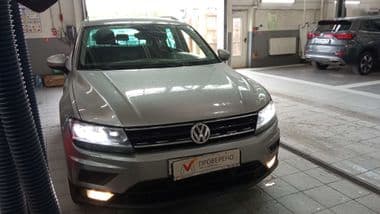 Volkswagen Tiguan 2019 года, 164 931 км - вид 2