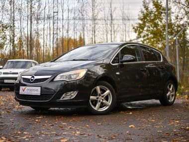 Opel Astra 2011 года, 201 954 км - вид 1