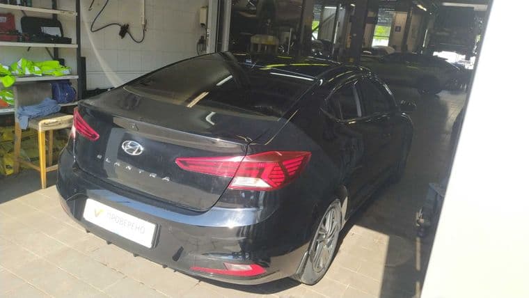 Hyundai Elantra, 2019 - вид 2