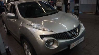 Nissan Juke 2012 года, 118 456 км - вид 2