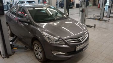 Hyundai Solaris 2015 года, 30 600 км - вид 2